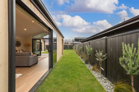 Photo of property in 19 Vintage Street, Cromwell, 9310