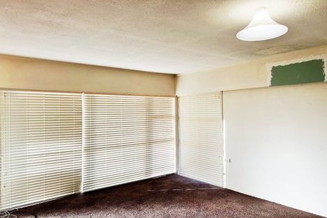 Photo of property in 495 Great South Road, Opaheke, Papakura, 2113