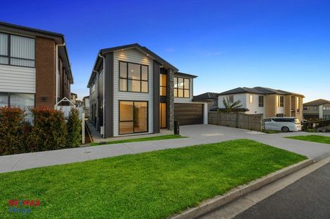 Photo of property in 14 Urney Drive, Flat Bush, Auckland, 2019