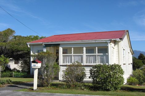 Photo of property in 41 Marine Parade, Carters Beach, Westport, 7825