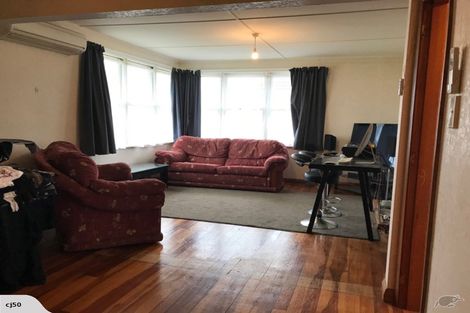 Photo of property in 19 Holland Crescent, Bulls, 4818