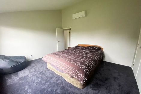 Photo of property in 137 Matipo Road, Te Atatu Peninsula, Auckland, 0610