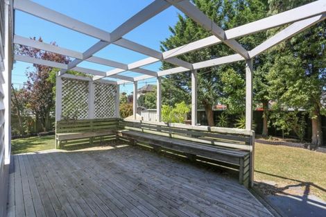 Photo of property in 13 Rowcliffe Crescent, Avonside, Christchurch, 8061