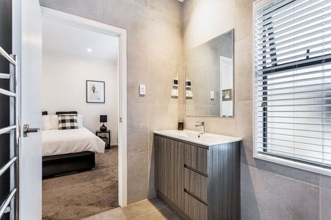 Photo of property in 54 Fruitlands Road, Kumeu, 0810