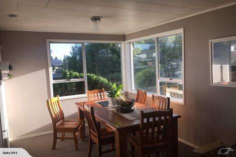 Photo of property in 64 Grace Crescent, Richmond Heights, Taupo, 3330