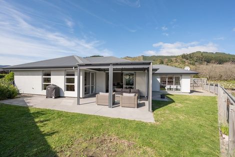 Photo of property in 12 Trek Place, Richmond, 7020