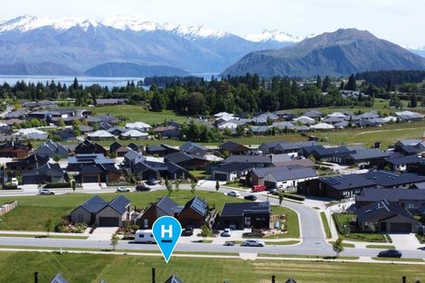 Photo of property in 10 Doug Ledgerwood Drive, Wanaka, 9305