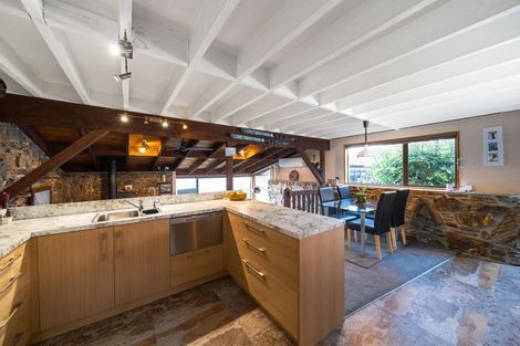 Photo of property in 7b Cameron Place, Fernhill, Queenstown, 9300