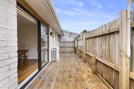 Photo of property in 1/80 Clydesdale Avenue, Somerville, Auckland, 2014