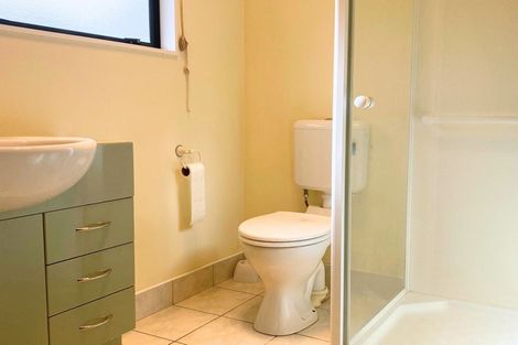 Photo of property in 18 Arlose Place, Westgate, Auckland, 0614