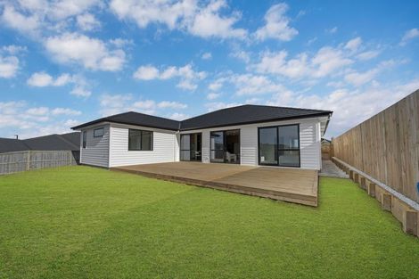 Photo of property in 171 Hitchen Road, Pokeno, 2402