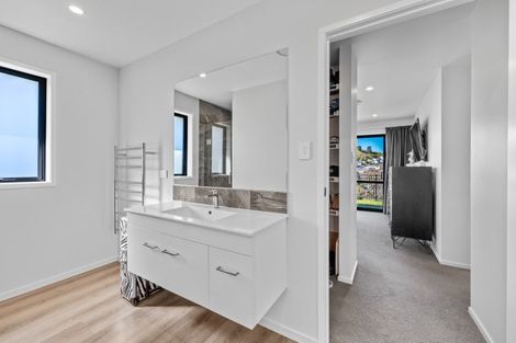 Photo of property in 10 Mangaotuku Lane, Whalers Gate, New Plymouth, 4310