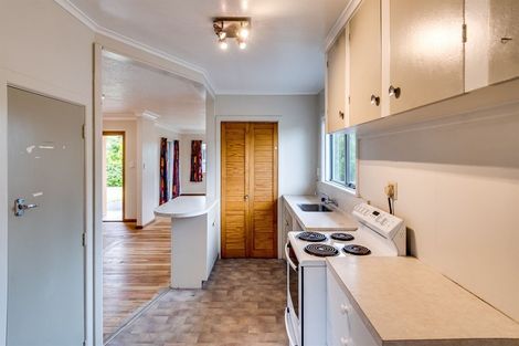 Photo of property in 27 Shackleton Street, Maraenui, Napier, 4110