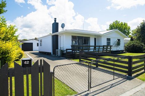 Photo of property in 42 Ida Road, Outer Kaiti, Gisborne, 4010