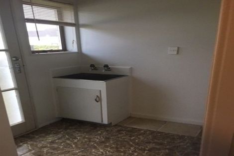 Photo of property in 1/44 Megan Avenue, Pakuranga Heights, Auckland, 2010