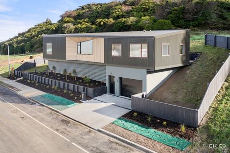 Photo of property in 18 Colorado Road, Totara Park, Upper Hutt, 5018