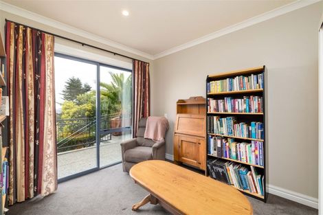Photo of property in 27 Kidson Terrace, Cashmere, Christchurch, 8022
