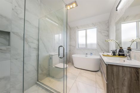 Photo of property in 18 Paso Fino Crescent, Karaka, Papakura, 2113