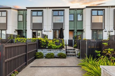 Photo of property in 21 Hema Road, Hobsonville, Auckland, 0616