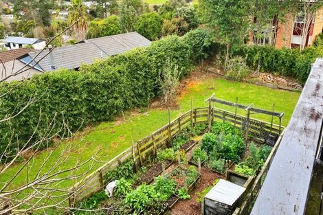 Photo of property in 18 Shetland Street, Glen Eden, Auckland, 0602