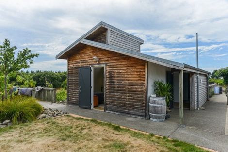 Photo of property in 3760 State Highway 50, Maraekakaho, 4171