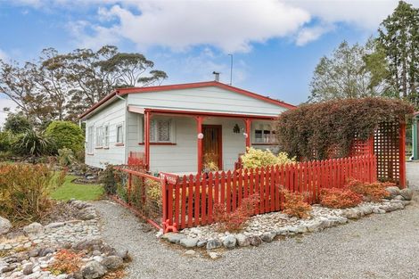 Photo of property in 72 Mcgill Street, Waimangaroa, Westport, 7891