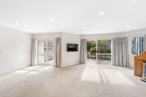 Photo of property in 14 Palmgreen Court, Stanmore Bay, Whangaparaoa, 0932