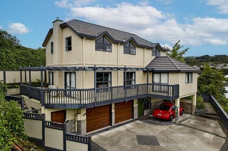 Photo of property in 12a Redwood Avenue, Tawa, Wellington, 5028