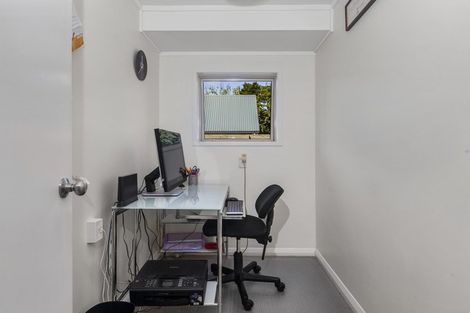 Photo of property in 2 Waimanu Place, Point Wells, Warkworth, 0986