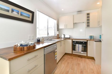 Photo of property in 1 Lucy Foster Lane, Red Beach, 0932