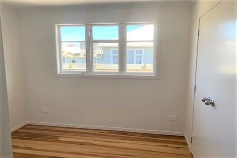 Photo of property in 14 Jenks Street, Foxton, 4814