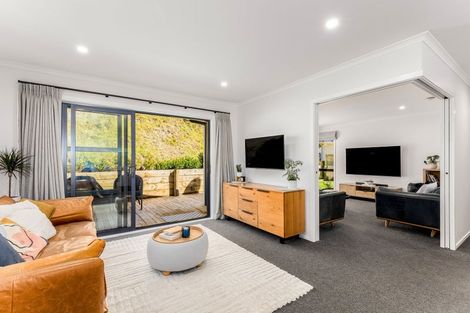 Photo of property in 75 Banks Boulevard, Whitby, Porirua, 5024