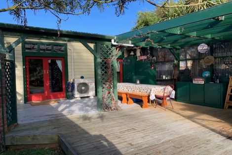 Photo of property in 1026 Brighton Road, Brighton, Dunedin, 9035