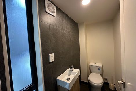 Photo of property in 8 Sunnybrae Road, Hillcrest, Auckland, 0627