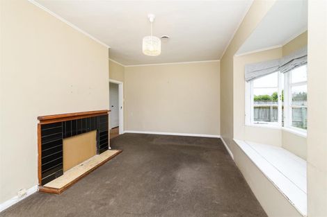 Photo of property in 5 Bell Street, Marton, 4710