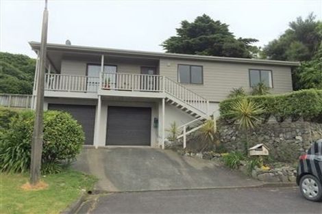 Photo of property in 29 Seagull Place, Whitby, Porirua, 5024