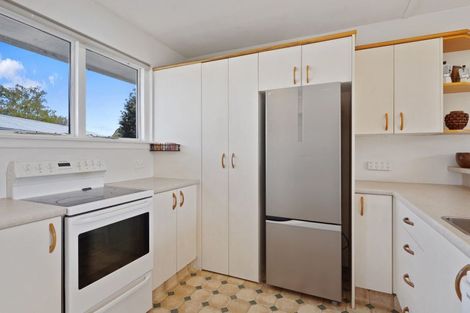 Photo of property in 15 Montrose Avenue, Culverden, 7392