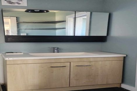 Photo of property in 2 Dawick Street, Foxton Beach, Foxton, 4815