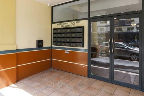 Photo of property in Maddison Apartments, 3/6f Queen Street, Palmerston North, 4410