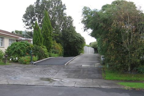 Photo of property in 15 Markham Place, Bucklands Beach, Auckland, 2012