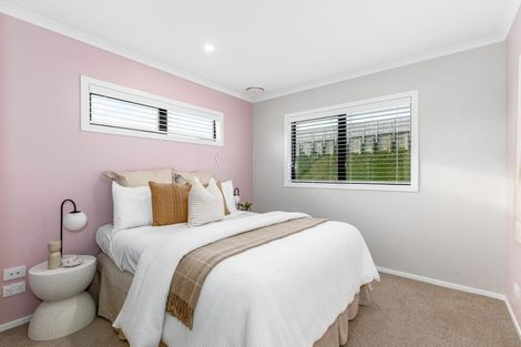 Photo of property in 11 Te Hoiere Street, Aotea, Porirua, 5024