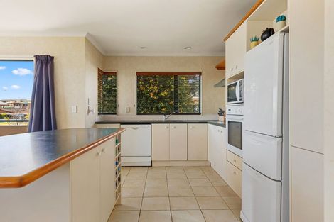 Photo of property in 6 Hairini Street, Hairini, Tauranga, 3112