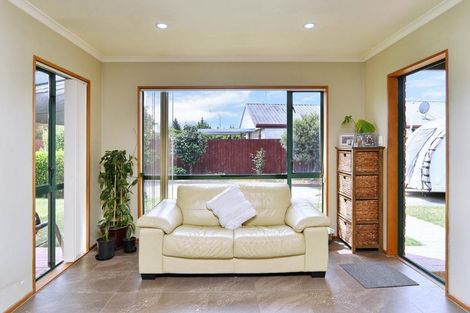 Photo of property in 4 Stopforth Street, Woodend, 7610