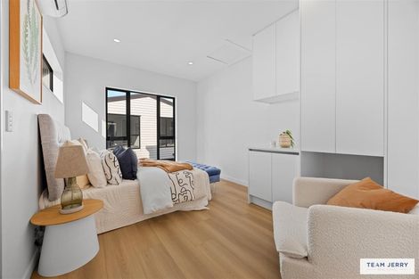 Photo of property in 63 Whare Kauri Road, Papakura, 2110