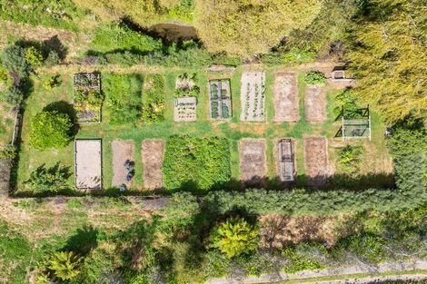 Photo of property in 86 Derham Road, Te Horo, Otaki, 5581