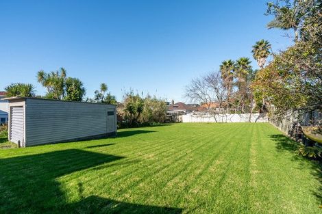 Photo of property in 5/77 Old Lake Road, Narrow Neck, Auckland, 0624