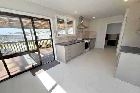 Photo of property in 12 Boundary Road, Clover Park, Auckland, 2019