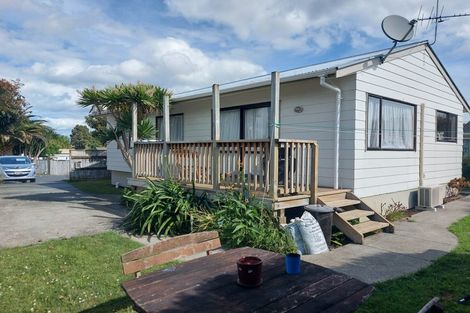 Photo of property in 1/1 Don Street, Papakura, 2110
