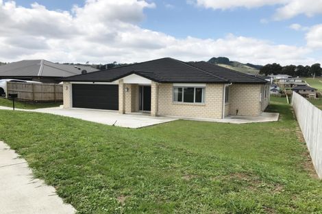 Photo of property in 25 Mark Ball Drive, Pokeno, 2402