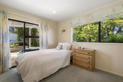 Photo of property in 19 Sylvan Park Avenue, Milford, Auckland, 0620
